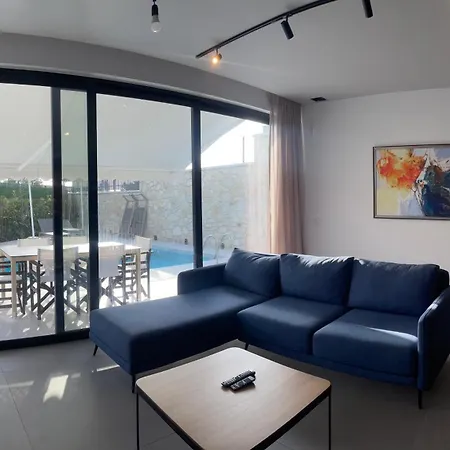 Villa27