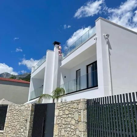 Villa27 * Dhërmi