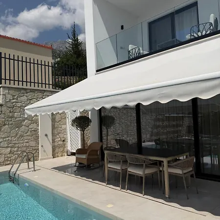 Villa27 Dhërmi